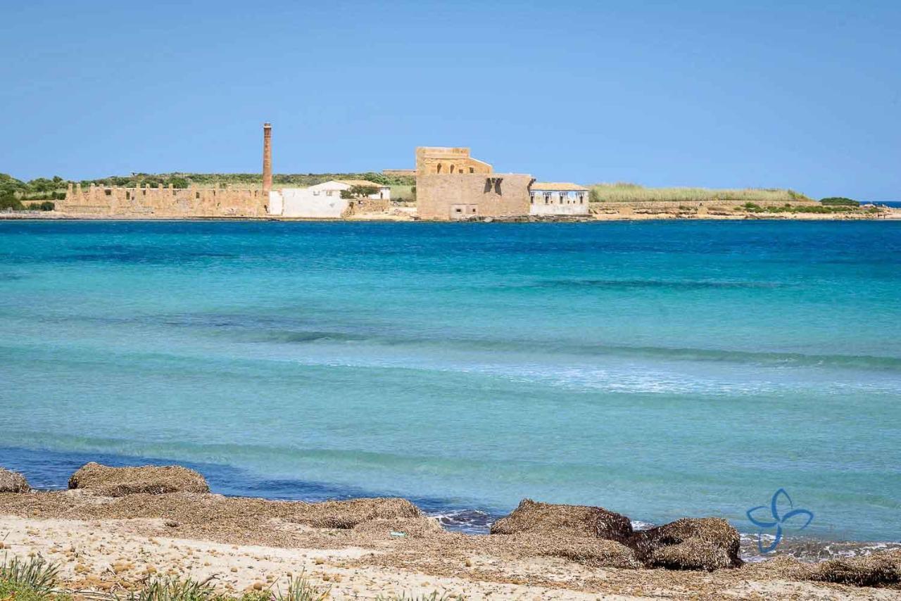 Terre Di Mare Near The Sandy Beach With Pool, Parking & Wifi Fontane Bianche Exterior foto