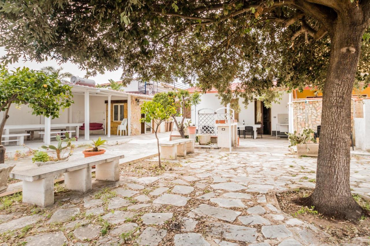 Terre Di Mare Near The Sandy Beach With Pool, Parking & Wifi Fontane Bianche Exterior foto