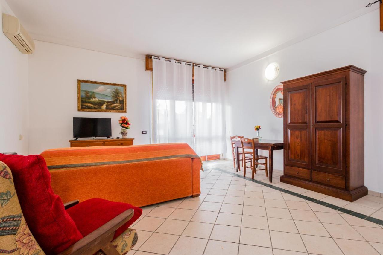 Terre Di Mare Near The Sandy Beach With Pool, Parking & Wifi Fontane Bianche Exterior foto
